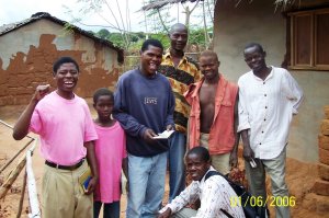 Mozambique Christians sharing the Gospel with their neighbors